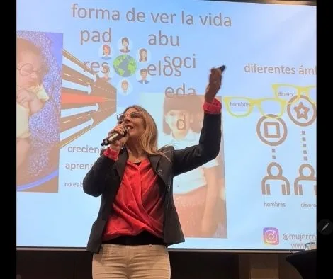Vivianne Verschae, keynote speaker for corporate events on Neuroocaeencoding