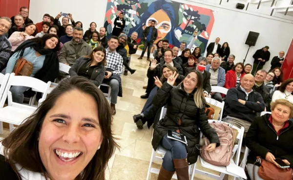 Kika Escobar, keynote speaker for corporate events on Business Culture
