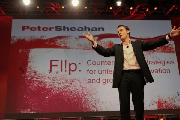 Peter Sheahan, keynote speaker for corporate events on Digital Transformation