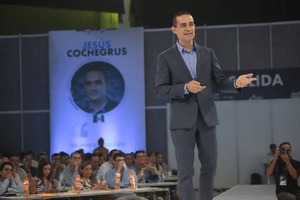 Jesús Cochegrús, keynote speaker for corporate events on Digital Transformation