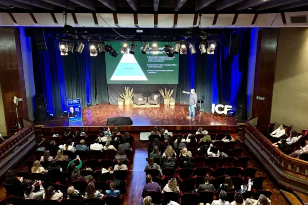 Felipe Peña y Lillo, keynote speaker for corporate events on Executive Coaching