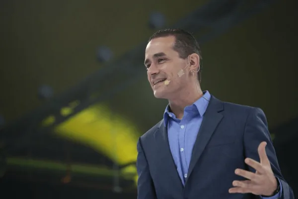Jesús Cochegrús, keynote speaker for corporate events on Digital Transformation