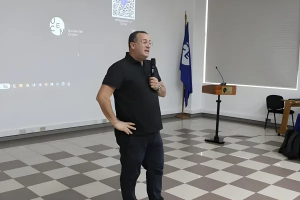 Felipe Peña y Lillo, keynote speaker for corporate events on Executive Coaching
