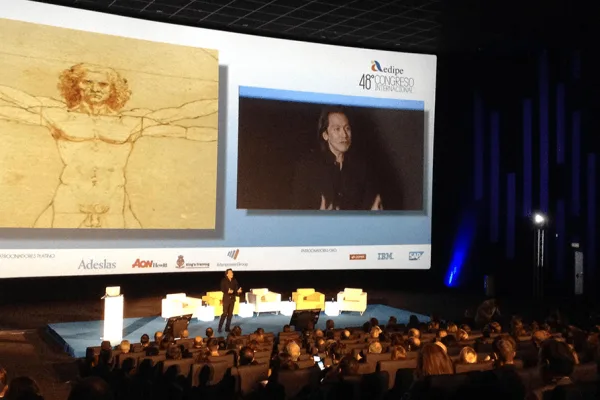 Mike Walsh, keynote speaker for corporate events on Future Leadership
