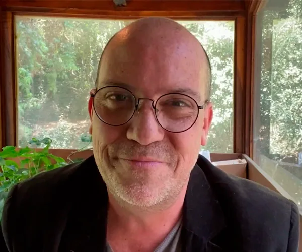 Enrique Palafox — Speaker in Digital Transformation
