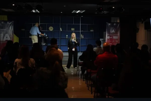 Nancy Reeves, keynote speaker for corporate events on Responsible Ai