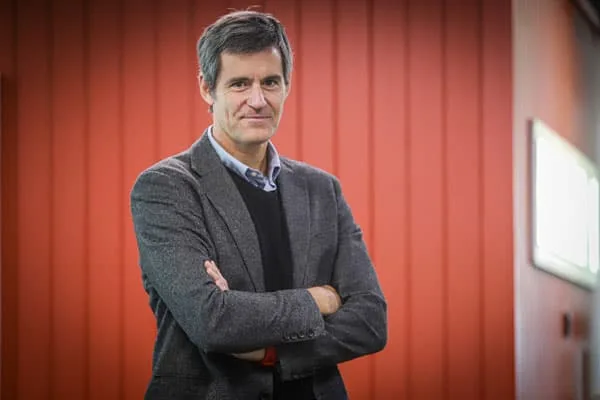 Juan Carlos Eichholz, keynote speaker for corporate events on Organizational Change