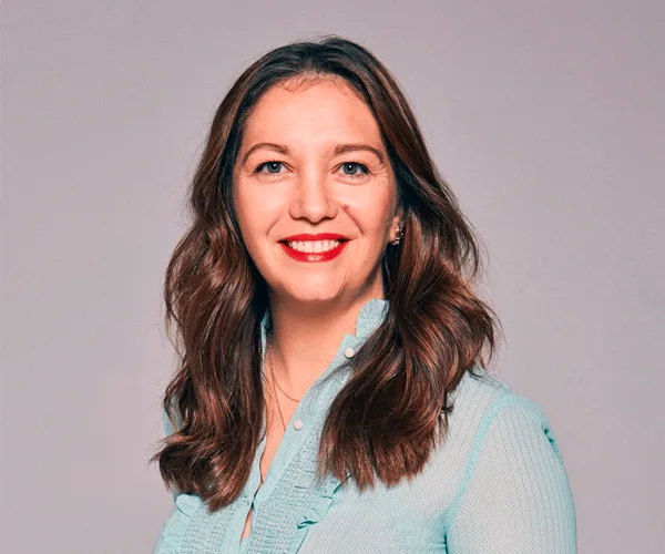 África Barrios Álvarez, keynote speaker for corporate events on Creative Strategy