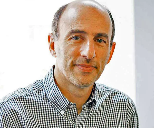 George Lever — Conferencista en CHM Speakers Global