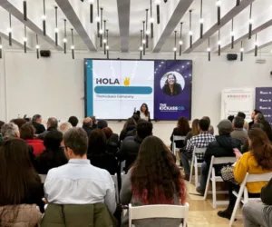 Kika Escobar, keynote speaker for corporate events on Business Culture