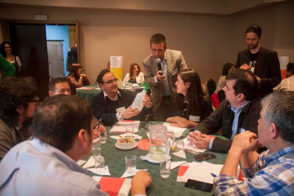 Mauricio Espina en acción